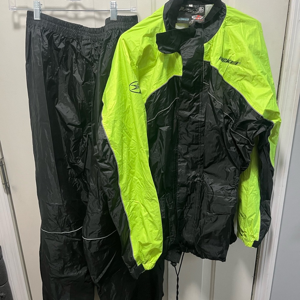 Rain suit. Joe Rocket High Visibility.